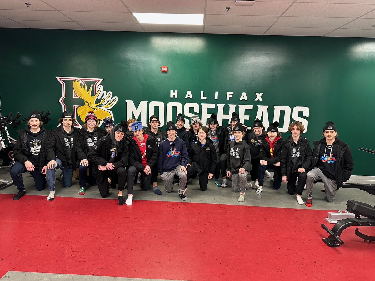 warriorshky's tweet photo. Thank you to the @HFXMooseheads for giving us a tour of your practice facility and inviting us to watch the team practice.
Unbelievable experience for the boys!
@MushroomCupToad
#firstclassalltheway
#ourheadcoachwasthecaptainofthemooseheads https://t.co/o5reYpOdOq