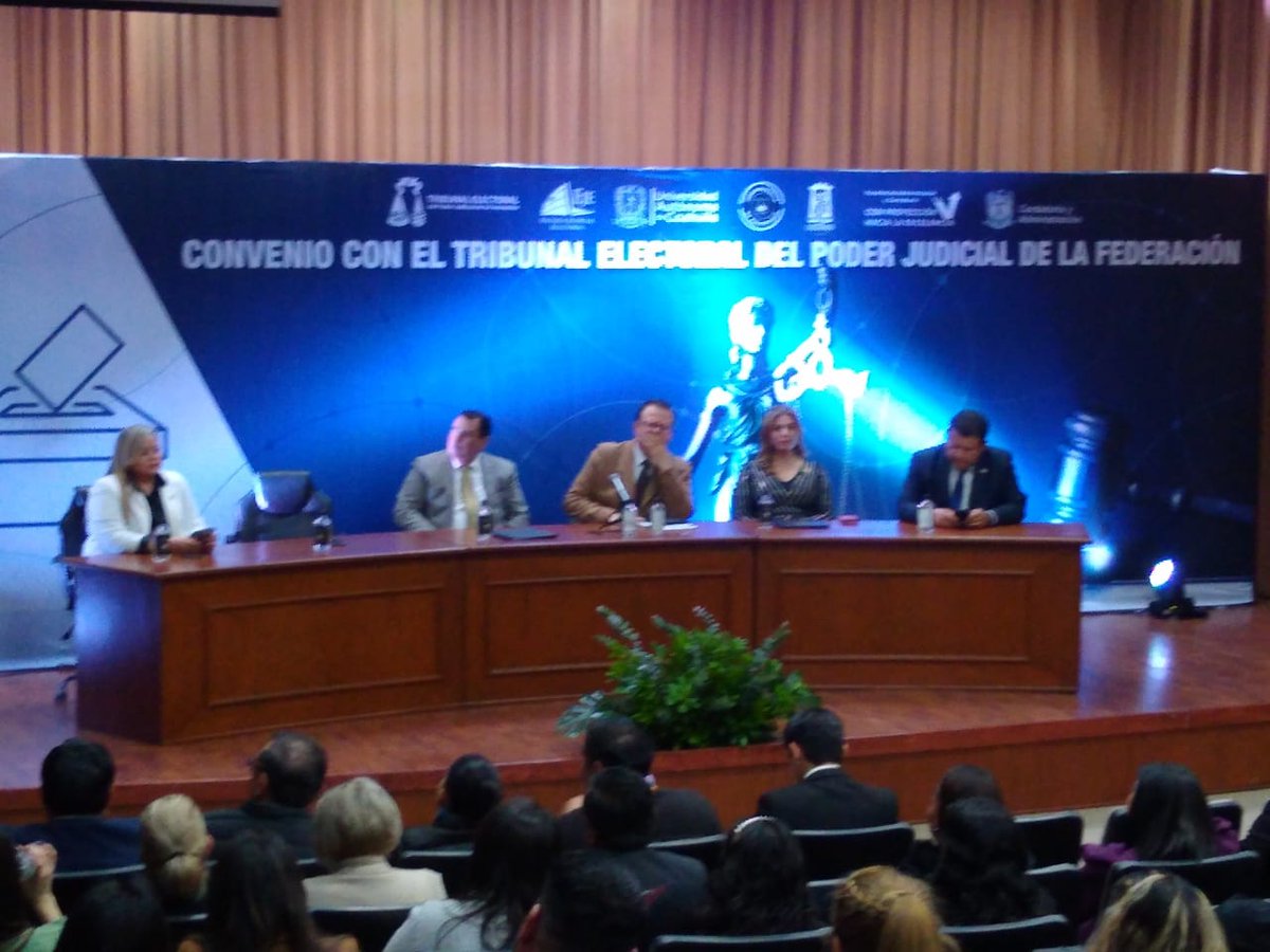 CD13_Coah's tweet photo. En la celebración del convenio del TEPJCZ y la Facultad de Jurisprudencia de la Universidad Autónoma de Coahuila. Y Conferencia Retos y Desafíos de la Justicia Electoral impartida por el magistrado Felipe de la Mata Pizaña.
#IECInforma https://t.co/c4ROmUgSSV