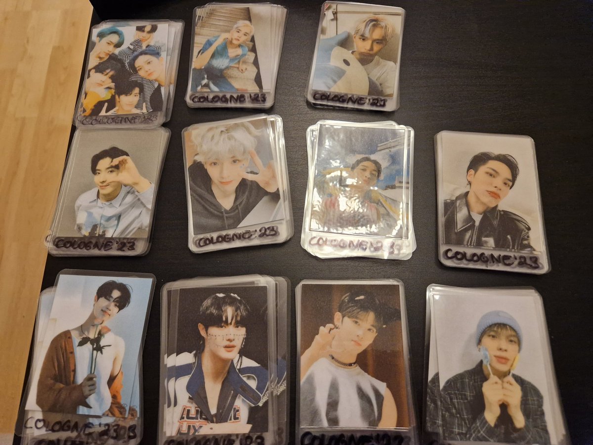 Dawny0409's tweet photo. CIX FREEBIES ARE REAAAADY 🥳🥳
#CIX_2ndWORLDTOUR #cixcologne #cixeurope #cix https://t.co/s9BToVd9Mg