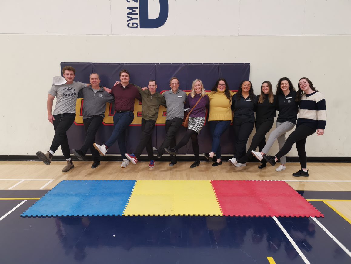 SmithQueensMBA's tweet photo. This week, our incoming #AMBA students stepped outside the classroom to partake in the customary #SmithChallenge from Fit to Lead.
The class was split into groups that rotated through five stations, all with a focus on creating effective, high-performing teams. https://t.co/Ndv3jMwHxh