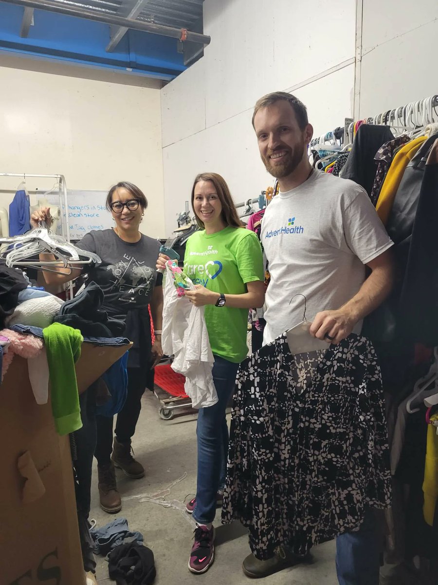 Thank you to volunteers from <a href="/AdventHealth/">AdventHealth</a> who helped sort and hang racks of clothing for the Seed Boutique and Community Shop! We appreciate your support in stocking our clothing bank! Interested in learning more about our clothing bank? Click the link: buff.ly/3H11c1W