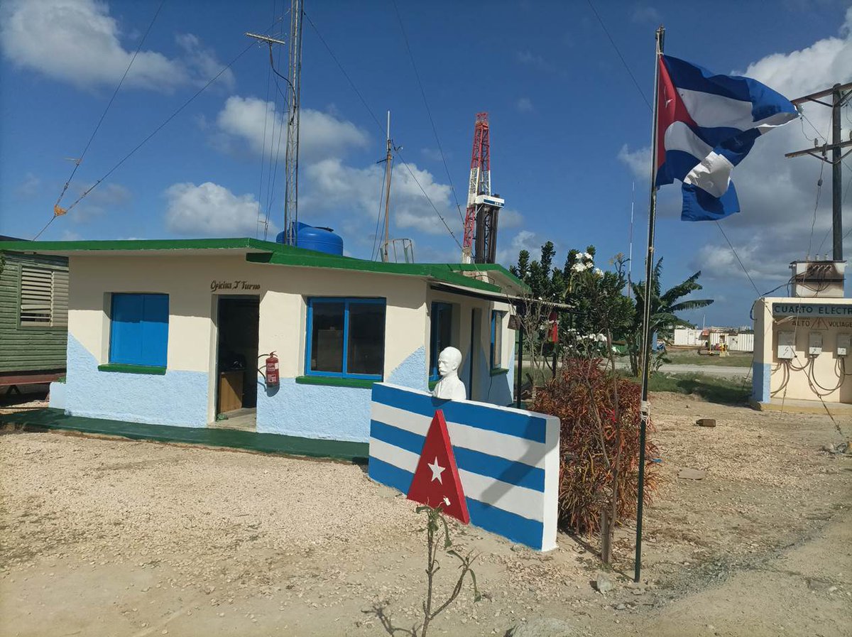 Grandes transformaciones realizan en el Centro de Medición de la UEB de Producción  #EpepCentro los #TrabajadoresProtagonistas #PetrolerosPorCuba #CubaViveYTrabaja