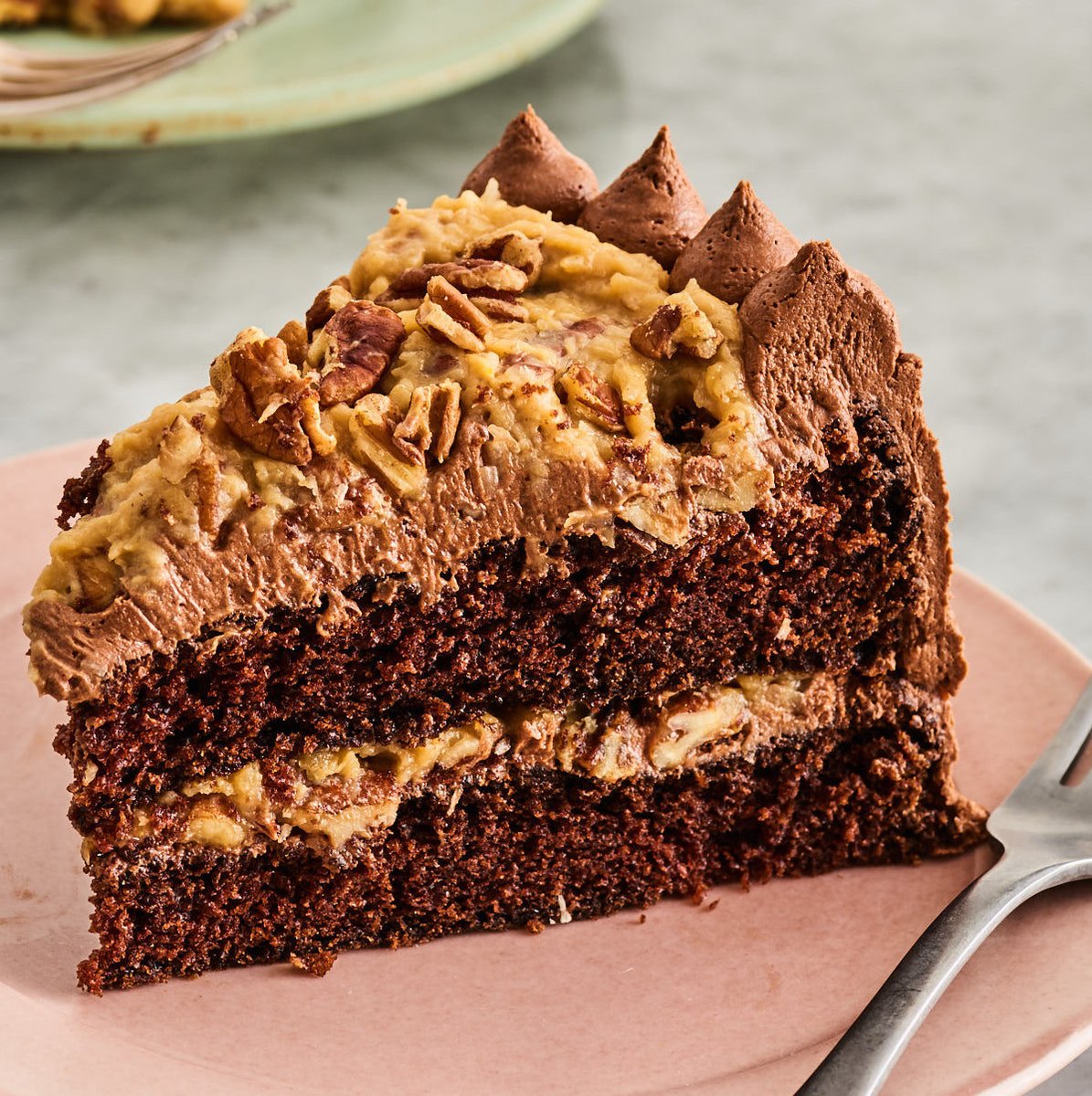 thekitchn's tweet photo. 25 recipes to bake over the long weekend: https://t.co/ucotxpv6ZQ https://t.co/UMiByZDkga