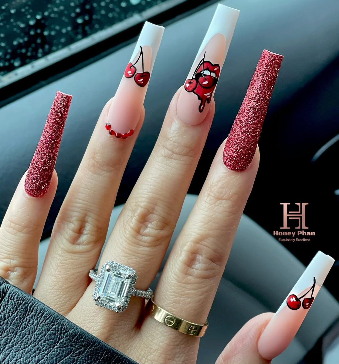 V-Day Nails Inspo ❤️ by @hnnailsbyhoney 
#sxccosmetics #nails #nailsdesigns #longnailsdesign #nicenails #bestnails #nailideas  #handpaintednails #ombrenails #nailart #nudenails #simplenails #cutenails #valentinesnails #valentinenailsdesign #pinknails