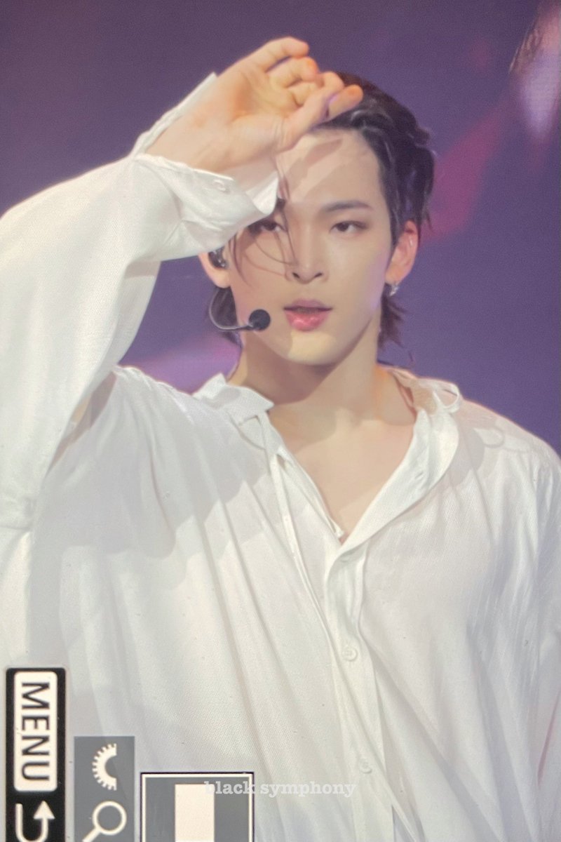Hourly_Leedo's tweet photo. #이도 #LEEDO #ONEUS  
@official_ONEUS ♡
➳black symphony https://t.co/h0rXaDZ8u7
