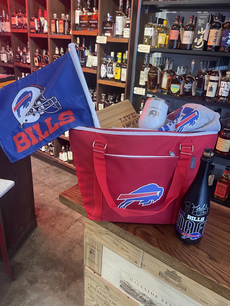 Wine in a bottle signed by Jim Kelly &amp; enough Bills swag to please the biggest fans? Yes, please! Bidding is underway here: 32auctions.com/uwayscc
Check out our FB event for more details &amp; to join us at <a href="/BagStringWine/">Bag & String Wine</a> on 1/19 at 6pm for wine tasting &amp; fun door prizes! #GoBills
