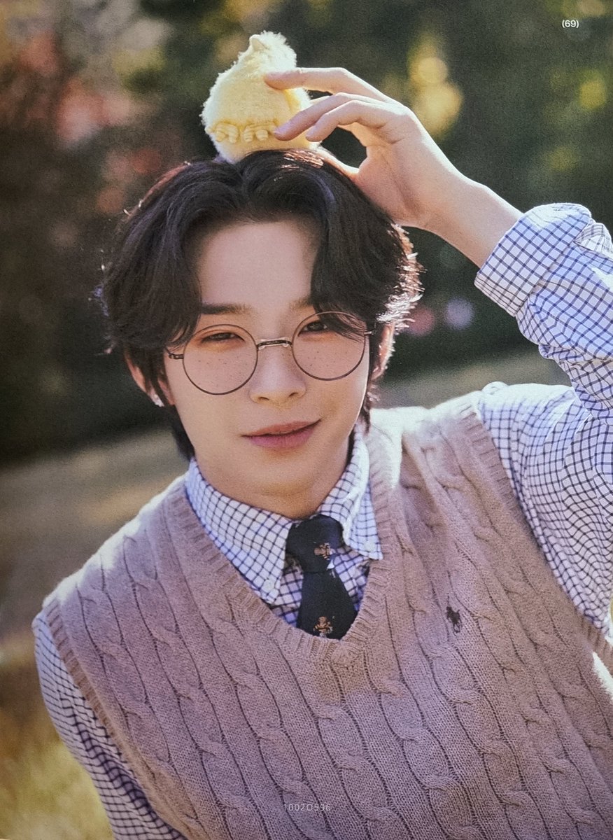 Hourly_Leedo's tweet photo. #이도 #LEEDO #ONEUS  
@official_ONEUS ♡ https://t.co/fl7Tc29OIm