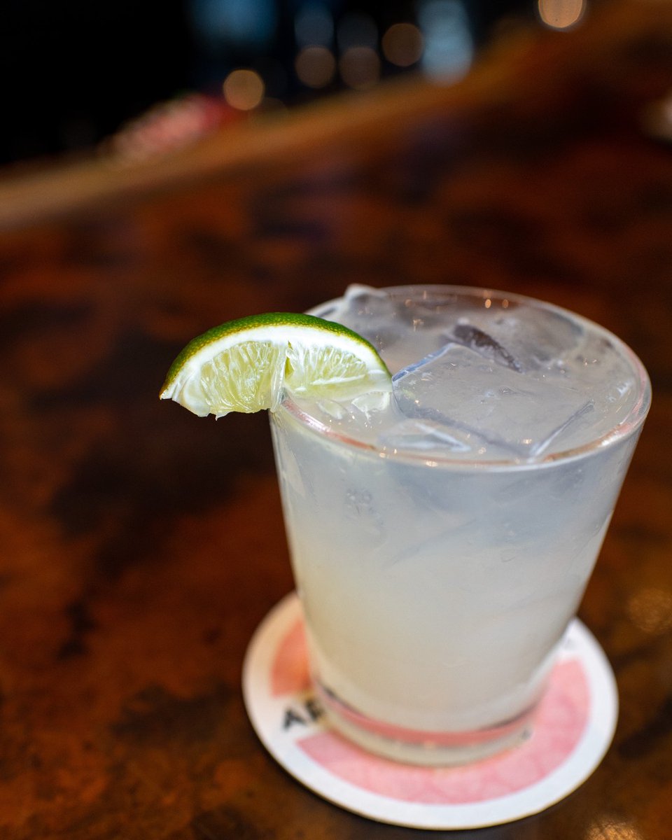 Friday means, no working during drinking hours 🤪 Cheers to the long weekend Boston! 🥃