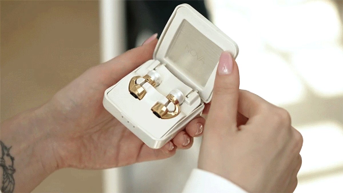 These Pearl Earrings Are Secretly Wireless Earbuds https//t.co