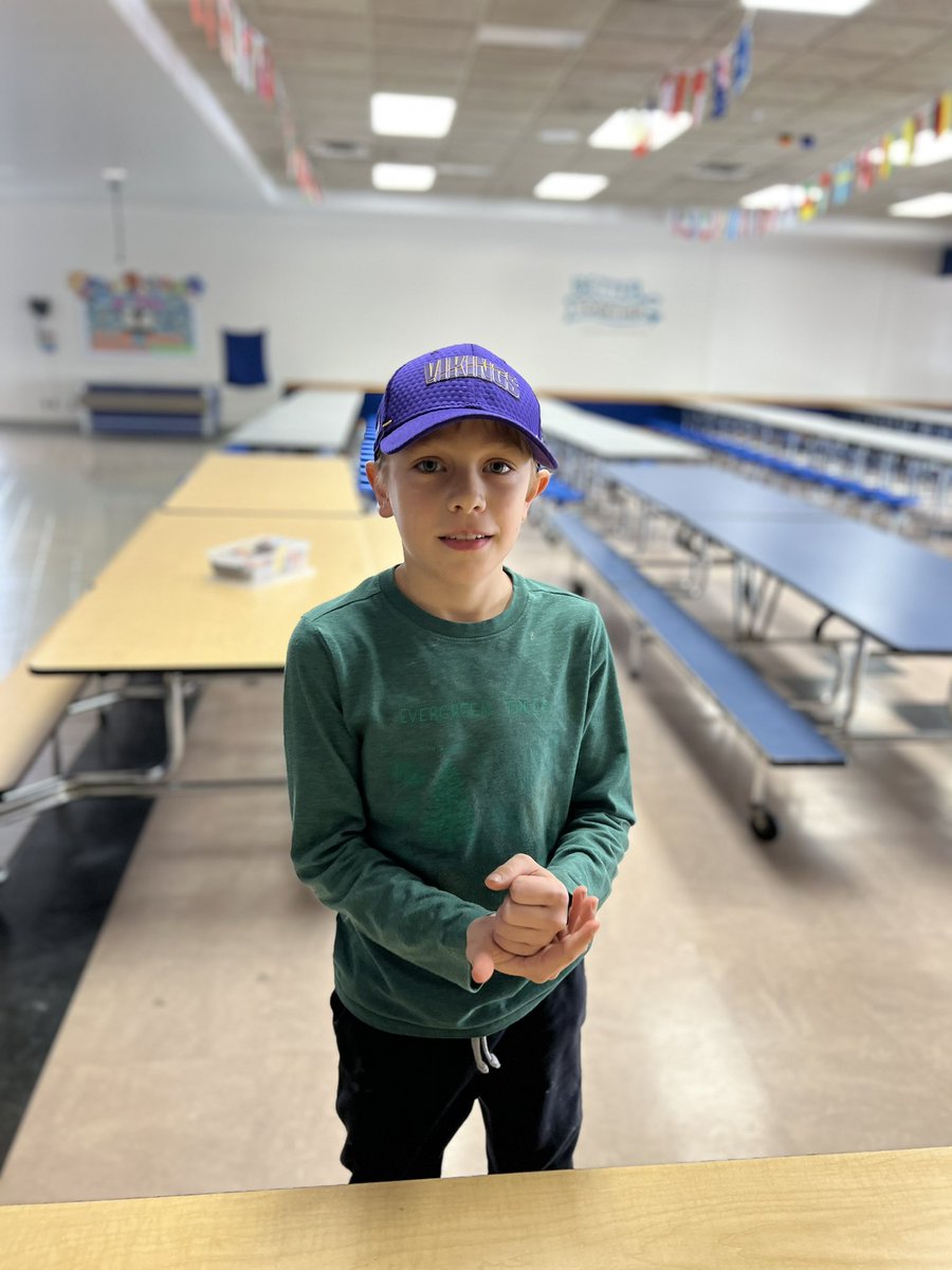 Mike Larson tweet media