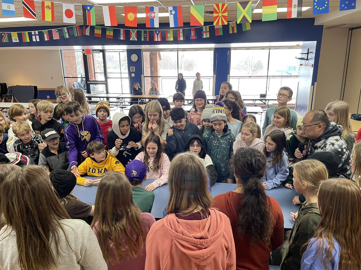 Mike Larson tweet media