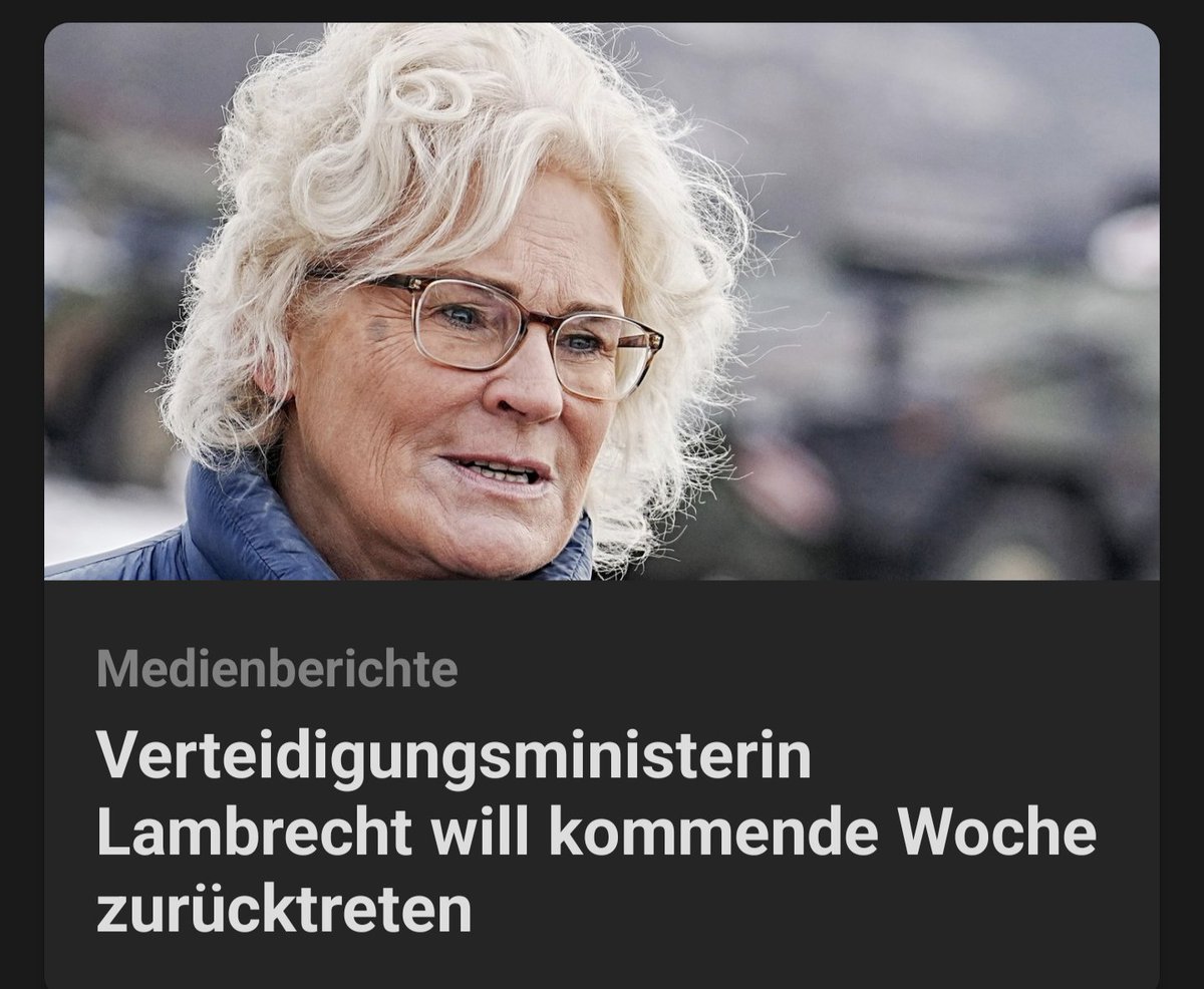 matpo's tweet photo. Endlich! Aber was kommt danach? Könnte es tatsächlich noch schlimmer kommen? #LambrechtRuecktritt #Lambrecht #Bundeswehr #bundesregierung https://t.co/AJMnYzKSZq