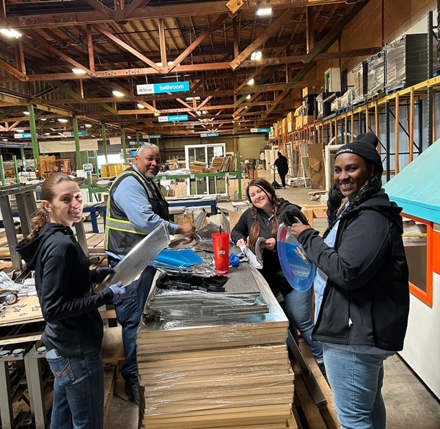 sachabitat's tweet photo. A huge thank you to @cleanearthinc for volunteering in the Restore! The team worked on organizing the floor and assembling various goods! We appreciate your hard work and can’t wait to have you back! #TheStoreThatBuildsHomes https://t.co/XFPhOzXQdE