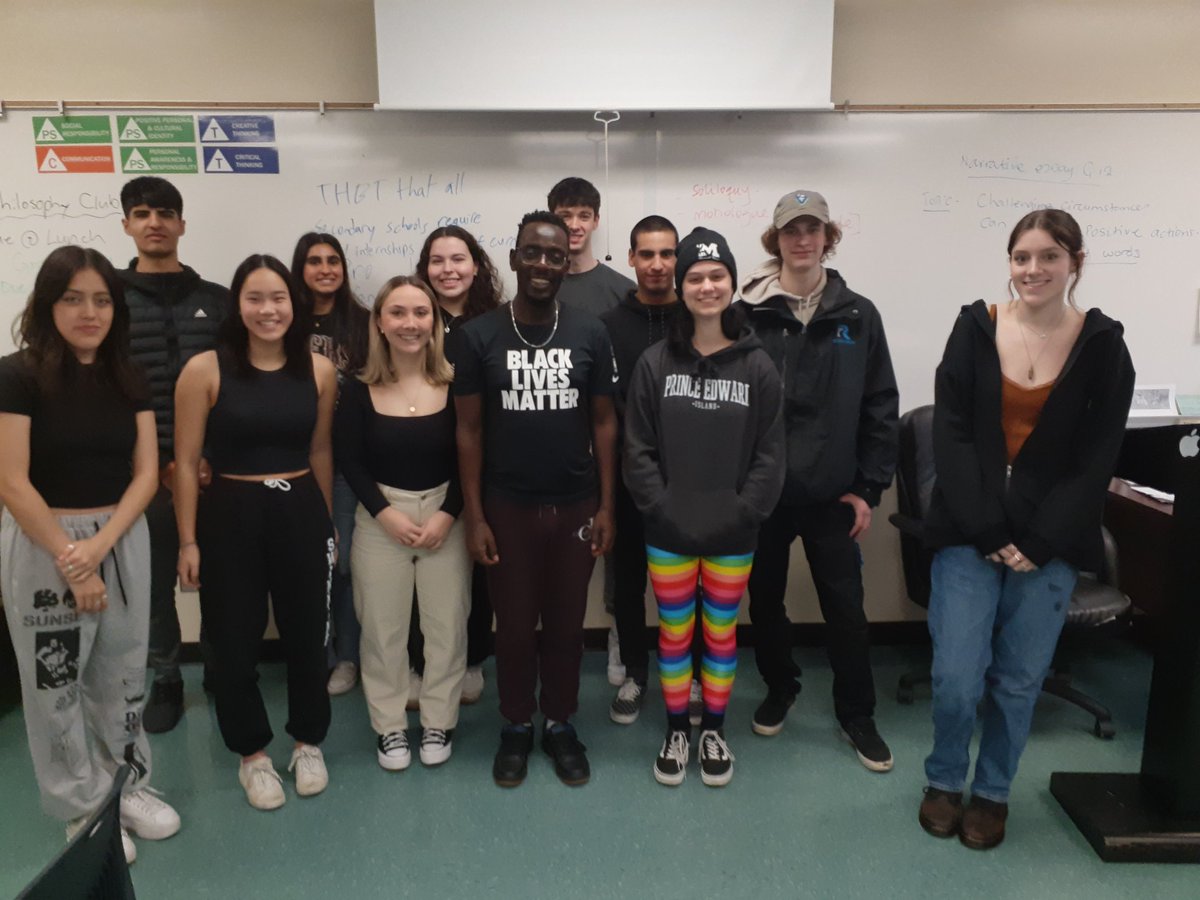 musherure1's tweet image. At @EarlMarriottSec we celebrated #BlackExcellenceDay  #blackshirtday. Thanks to #UnitedPeoplesClub &amp;amp; our principal Ms Davies for organizing #BlackLivesMatter