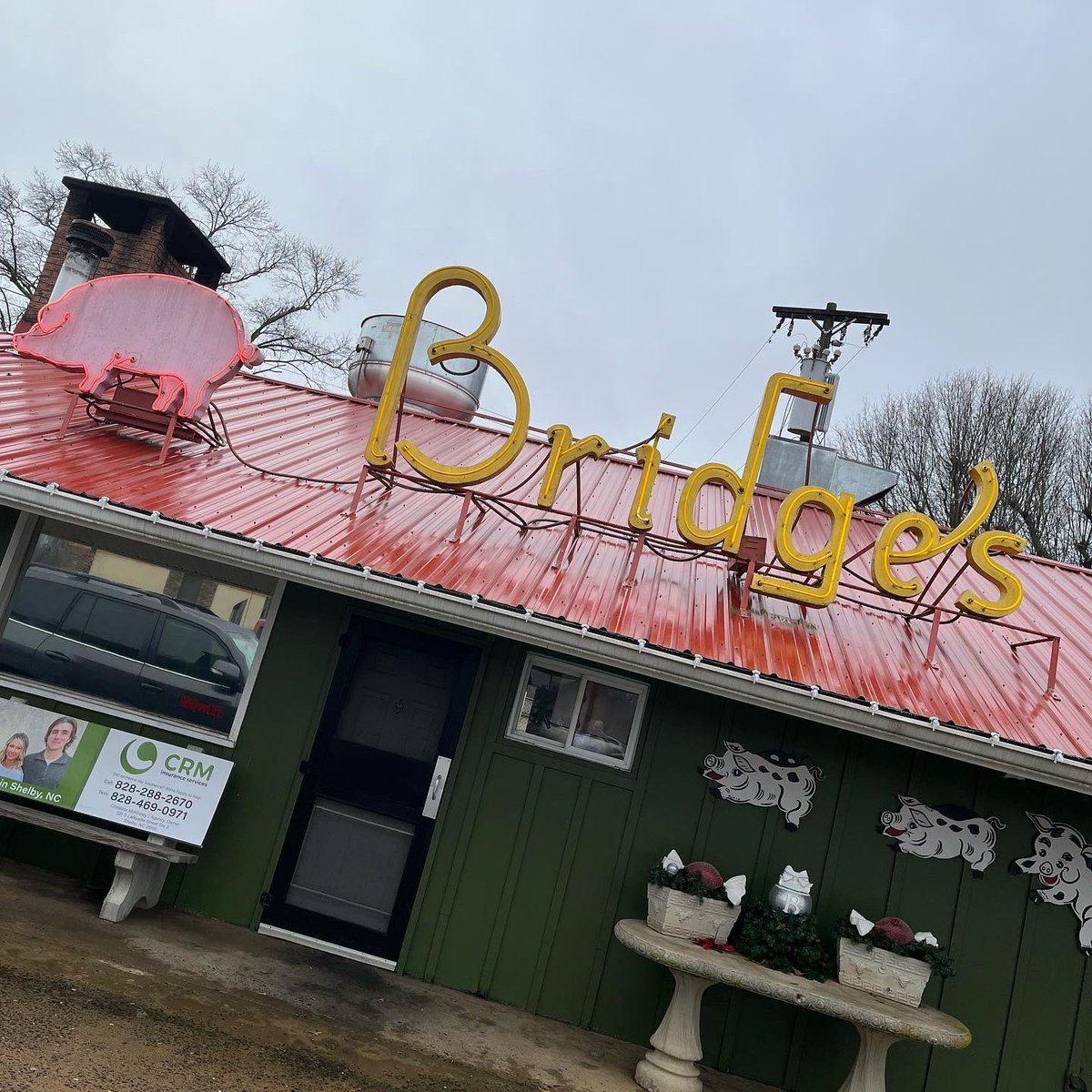 jthope's tweet photo. The best #BBQ in the south east. Hands down. #RedBridges in @CityofShelbyNC | @VisitNC #travel @Red_Bridges_BBQ https://t.co/FlZXr4xq6O