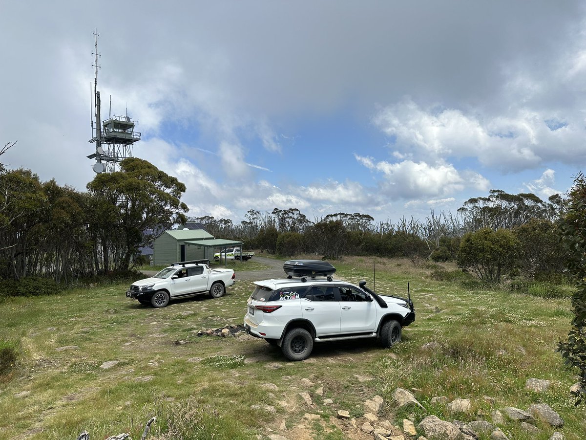 ChrisBakerAU's tweet photo. Mt Useful, Victoria High Country https://t.co/lQlnKvQNqf
