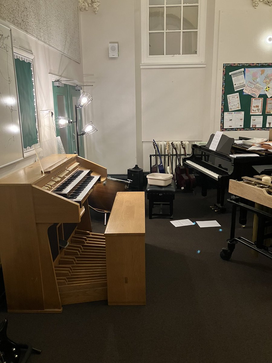Welcome to Orlando the Organ! Very kindly this chamber organ has been donated to the Music School. Pupils learning the king of instruments will be able to use this. Pupils, do get in touch if you’d like to learn! #Organ