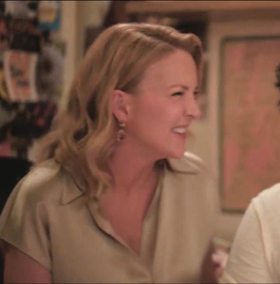 aggaclc's tweet image. oh god it might be time for a tina pfp ????? but grey sweater bette ?????