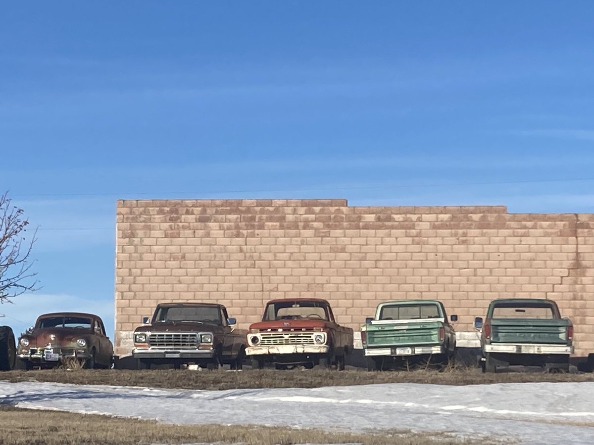bforsber's tweet image. The lineup mid Montana, inspiration for a country song #everydaystuff