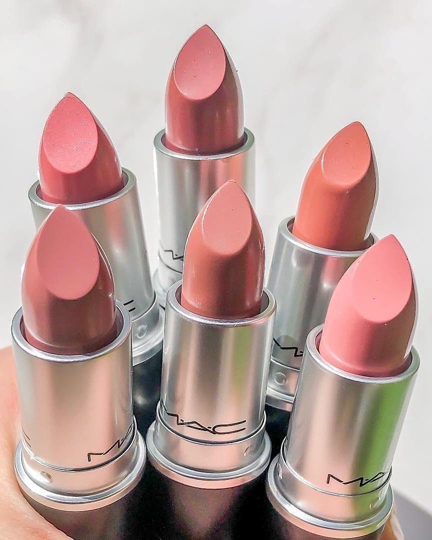 Celebrating #FridayThe13th with lucky number SIX of our fave shades. HBU? 

1️⃣Peach Blossom 
2️⃣Modesty
3️⃣Creme In Your Coffee
4️⃣Hug Me
5️⃣Creme Cup
6️⃣Angel

#MACLipstick