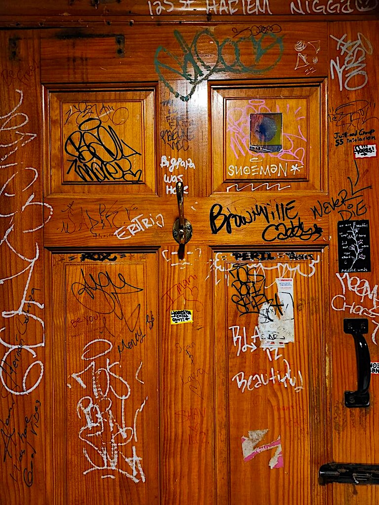 GebhardsNYC's tweet photo. In keeping with yesterday's theme... you know a good spot by it's bathroom graffiti! Again, come on down and deface... responsibly of course! 
#gebhardsbeerculture  #upperwestside #beerculture #nycbars #upperwestsidebar #bottleshop #bathroomgraffiti #grafitti #snoeman #snoemannyc https://t.co/6fevsA4PMo
