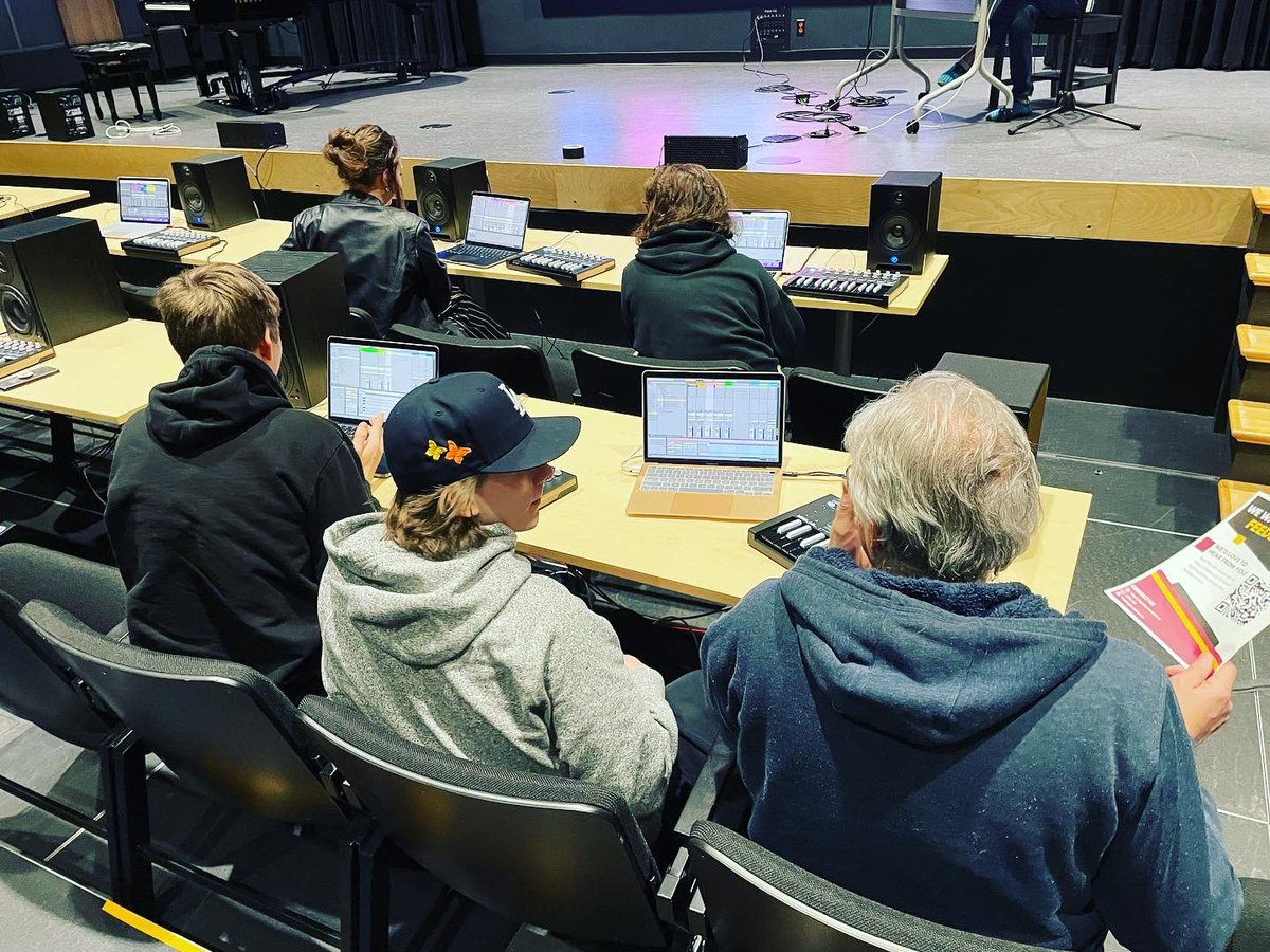 DVSS_music's tweet photo. Thanks to the McMaster Live Lab for their great music production workshop today! @HWDSB_SHSM https://t.co/9qhYHIJRWL