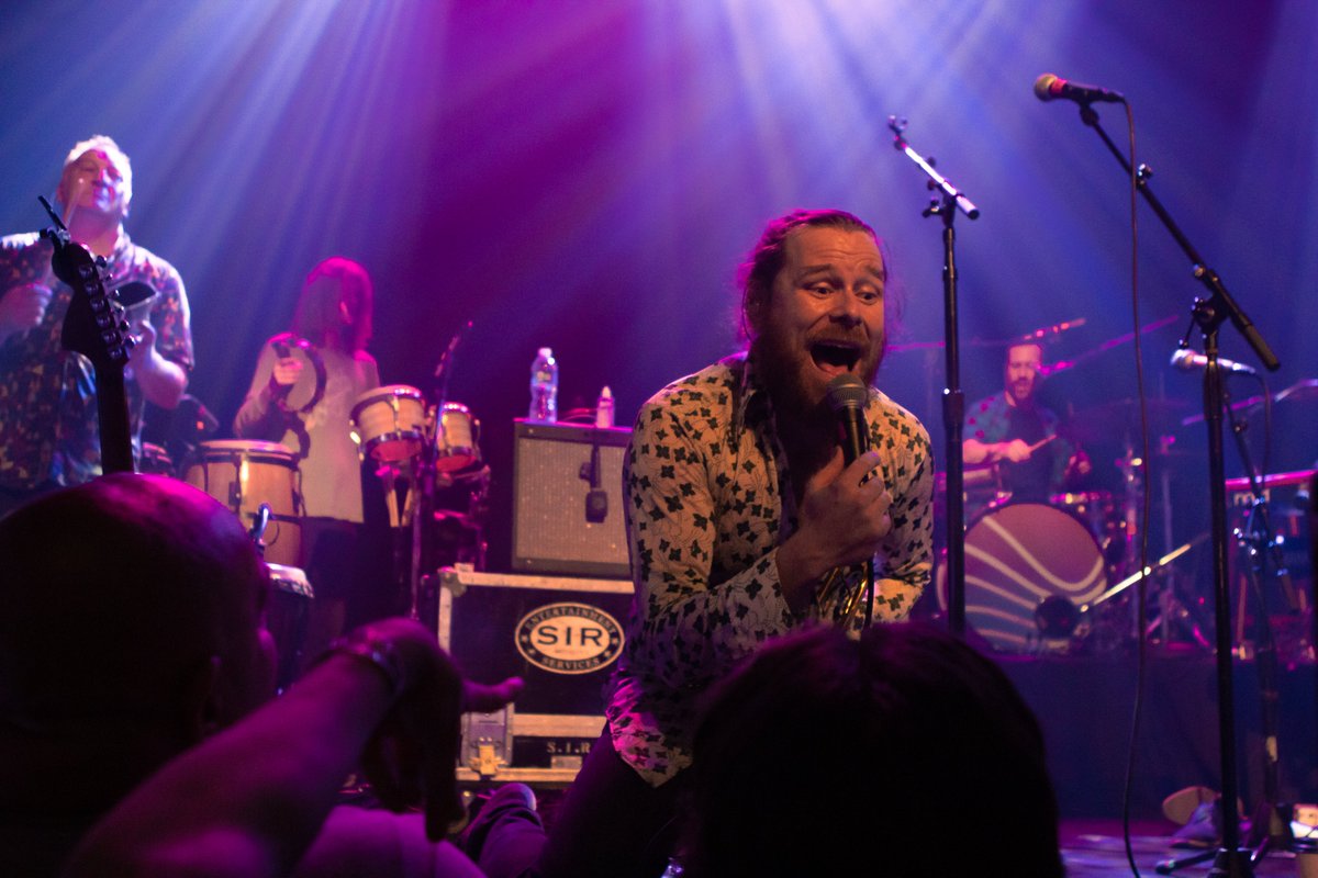 cahoneydrops's tweet image. Friday got us feeling like…

Comment a Honeydrops song that makes you feel like this🤪

#cahoneydrops  #softspot #party #boogie #crazy #weekend