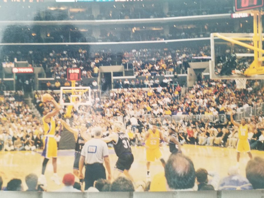 JFl045's tweet photo. @LegionHoops This one! https://t.co/limKu8kqQW