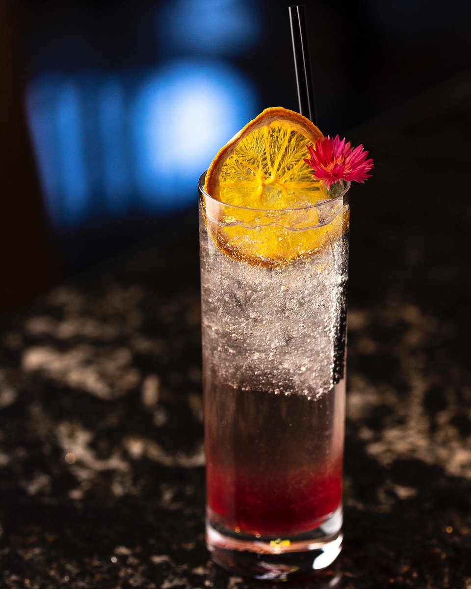 carymagazine's tweet photo. mhhh #healthycoke ? Apple cider vinegar shots? 

Drinking vinegar isn’t new, yet it’s now popular and tastier than ever. Go to our website and discover everything about these worth-try healthy, nonalcoholic alternatives to soda!

#healthylifestyle #NorthCarolina #carync https://t.co/sMTDbkslLH