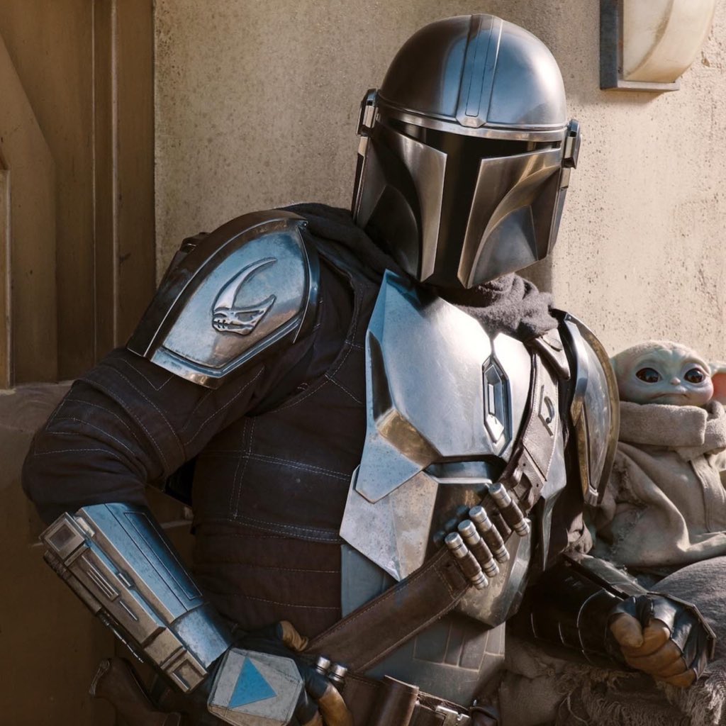 folkloresaber's tweet image. we as a society should start dressing like this