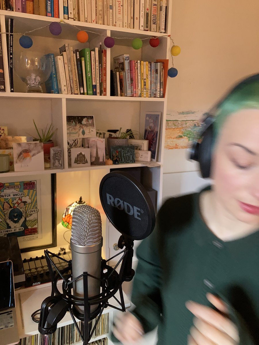 barpandoramusic's tweet photo. Can't hit a moving target. Working on vocals - defying photos ๐ ๐ ๐
๊ฉ with @HelpMusicians #musicsupport ๐๐ต #makingnewmusic #helpmusicians https://t.co/Q72LMjcBzx