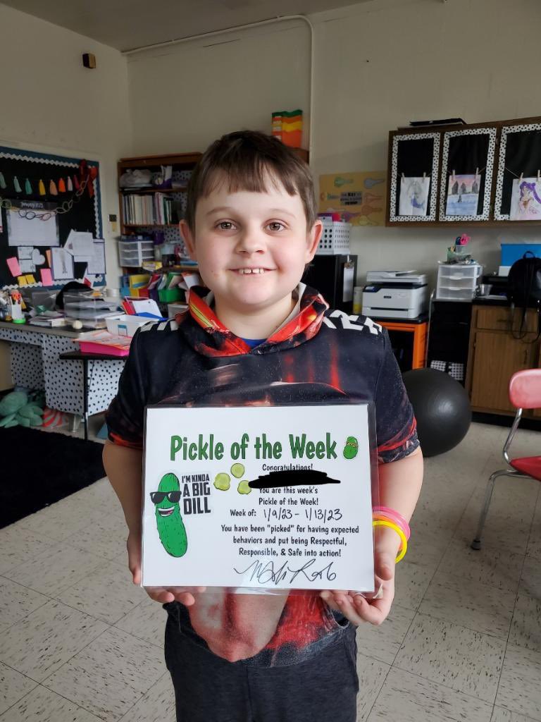 HAYmslagarde's tweet photo. Meet our first Pickle of the Week! 

Pickles of the Week follow expectations in all of their classes, and put Respectful, Responsible, and Safe into action, not just in what they say. 

Congratulations! Your hard work really paid off! https://t.co/UGp1otlbpU