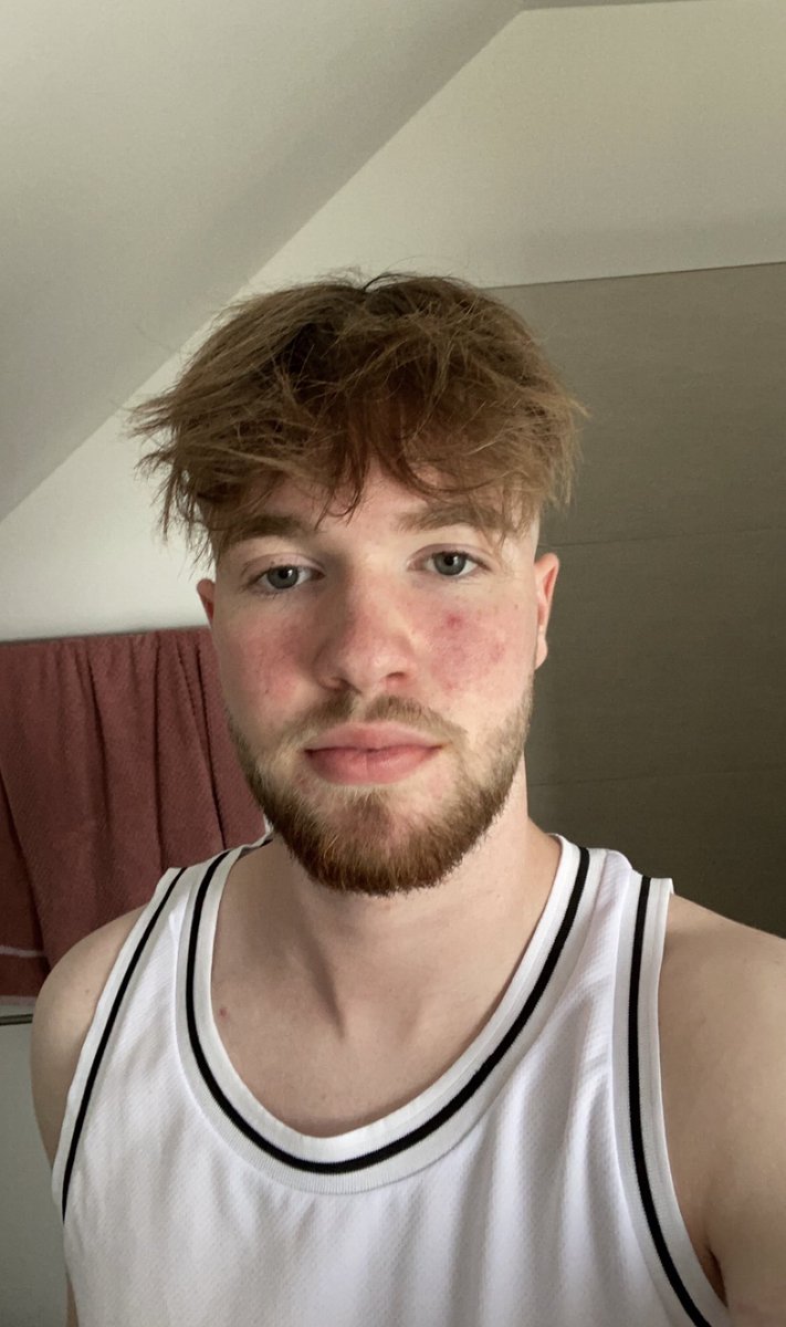 WAVE Chanti on Twitter "WARUM SAH ICH IM SOMMER SO COOL AUS UND JETZT SEHE ICH AUS WIE EINE LEICHE"