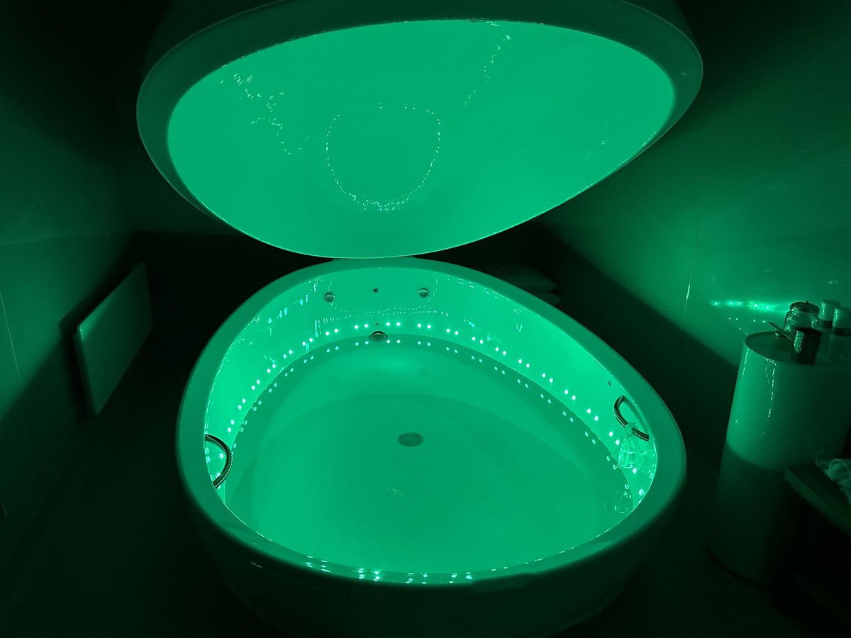 Friday night float tank, a great way to end the week.