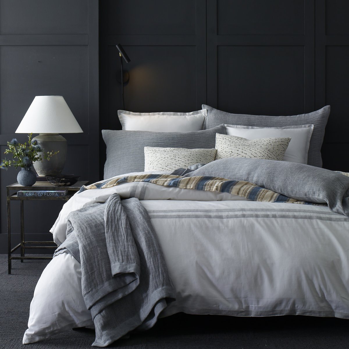 DefiningEleganc's tweet image. DefiningEleganceDotCom envisions your home retreat with TL at home’s Alice Duvet &amp;amp; Shams &amp;amp; Sheeting. Enjoy a relaxing experience with this luxurious custom-made bedding. #TLathome #DefiningEleganceDotCom #Duvet #Sham
definingelegance.com/blog/archives/…