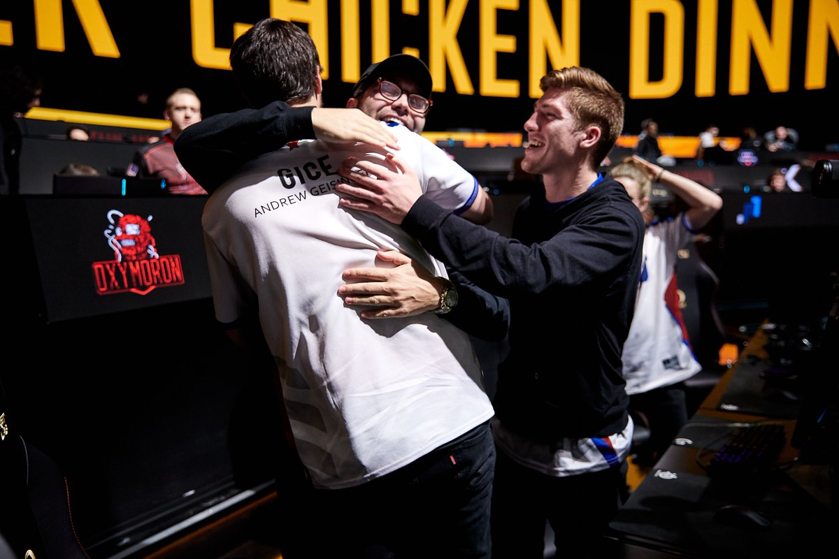 sliceofGICE's tweet image. Paying my respects