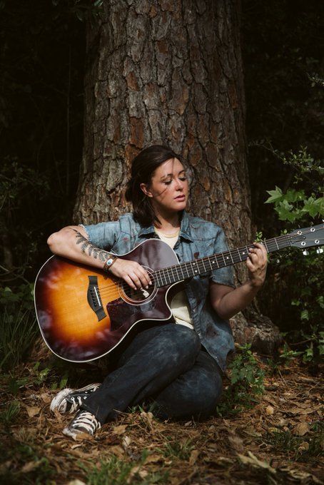 Can&rsquo;t wait for @TheLastofUsHBO this Sunday!   Cosplay by me HMU by @AnnaTheArtiste  Photos by @elliswes<a class="tags" target="_blank" title="On Twitter" href="/?out=eyJ0eXAiOiJKV1QiLCJhbGciOiJIUzUxMiJ9.eyJpYXQiOjE3MjA5MDc5NjMsImlzcyI6InR3cG9ybnN0YXJzLmNvbSIsIm5iZiI6MTcyMDkwNzk2MywiZXhwIjoxNzUyNDQzOTYzLCJyZWRpcmVjdF91cmwiOiJodHRwczovL3R3aXR0ZXIuY29tL1RoZUxhc3RvZlVzSEJPIn0.rnmV5DXUtnI_no7HR4HeWv8z0ldqcHhU8YkApJBFa_a3dG6Tf-KZHl1Fu5OYdGcTGVsmc1WjasLMI2vGkA8fwg">@TheLastofUsHBO</a><a href="/tag/intotherainbow"class="tags"><span>#intotherainbow</span></a>