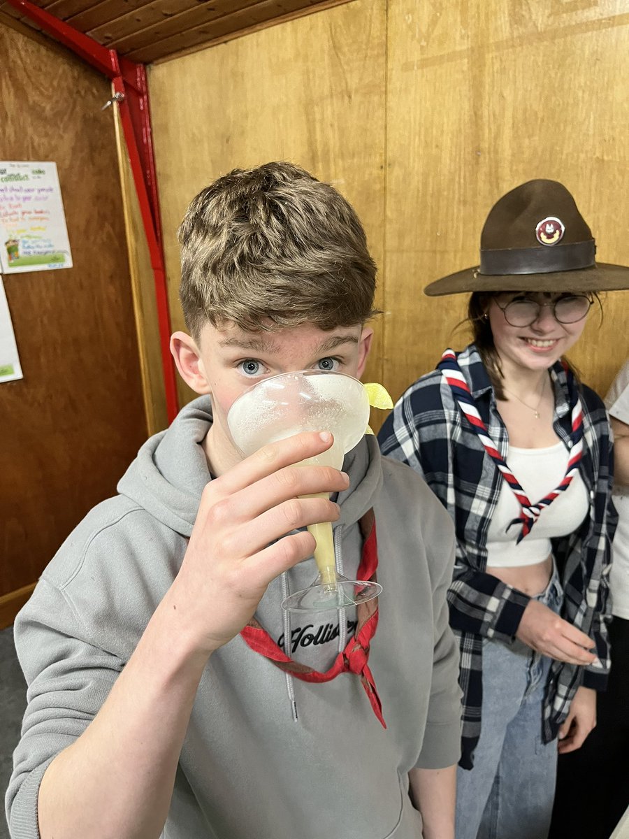 Fun challenge games and superb Mocktail making for Birkmyre Explorers first night back in 2023.