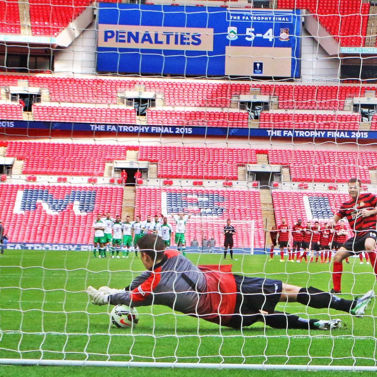 Wrexham beaten on penalties in the FA Trophy.

That sounds familiar.

#NorthFerribyFC #NFFC <a href="/north_ferribyfc/">North Ferriby F.C</a> #FATrophy