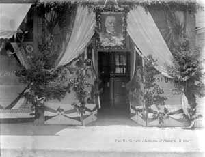 This #FlashbackFriday enjoy this C.K. Tuttle photo of the old Pacific Grove Post Office at 222 Forest Ave, decorated with portrait of President McKinley, bunting, and greenery in honor of McKinley's visit, circa May,1901. 
#Musuem #MuseumCollections