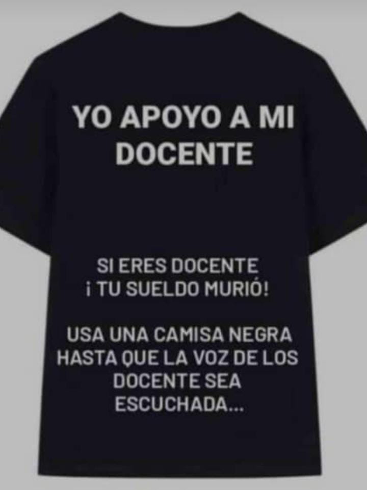 naaly's tweet photo. Por un sueldo digno https://t.co/qNZp2VVT71