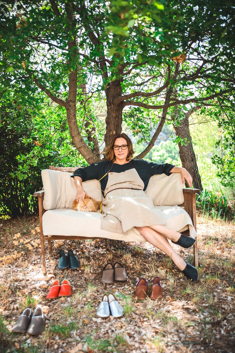 Anne Swoboda is a bespoke shoemaker who lives in the South of France – “When it comes to making shoes, the technique is by definition more restrictive and reality often catches up with fantasy.” Read Anne Swoboda's shoemaking story: womencreate.com/what/anne-swob… #fashion