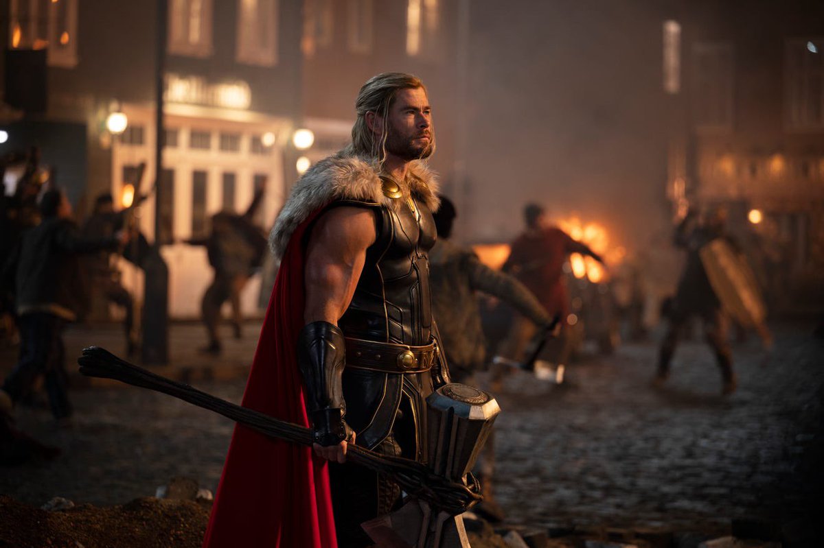 ThorUpdate's tweet photo. THOR: LOVE AND THUNDER has been nominated for its costume design by Mayes C. Rubeo in Excellence in a Sci-Fi/Fantasty Film at the Costume Designer’s Guild Awards! #CDGA25 https://t.co/rBWLNyh6lM