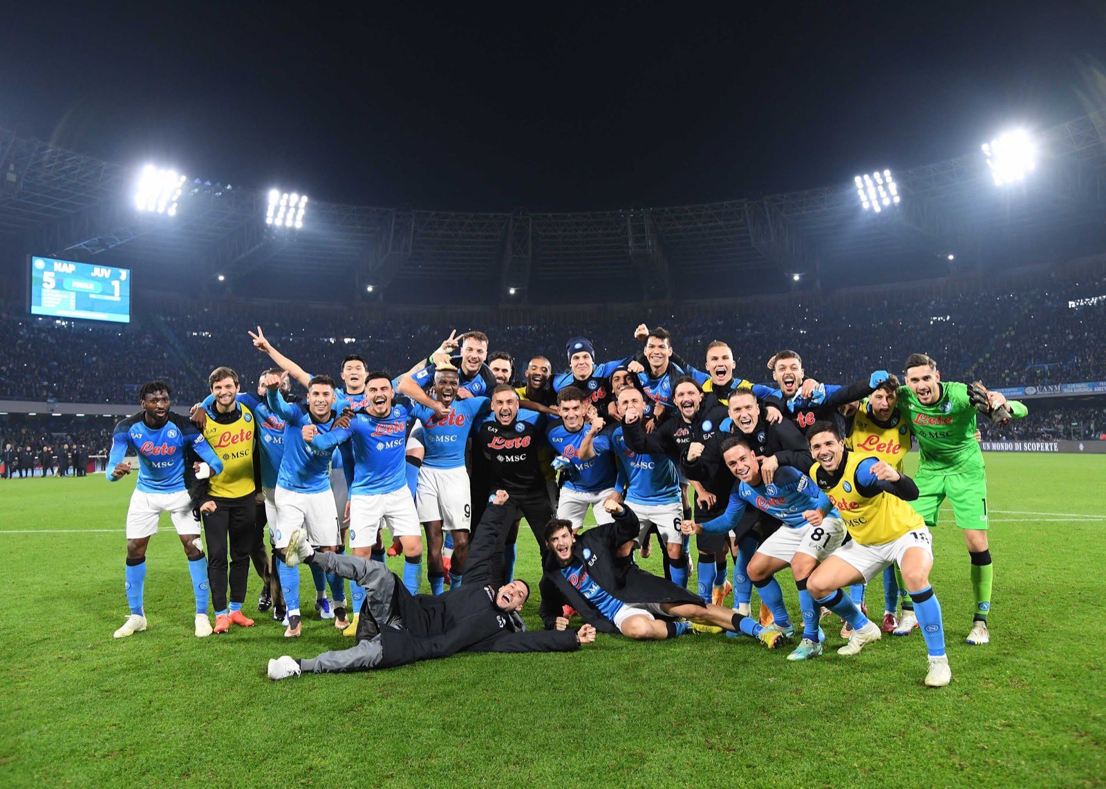Official SSC Napoli on Twitter: "Senza parole. Trovate voi quelle ...