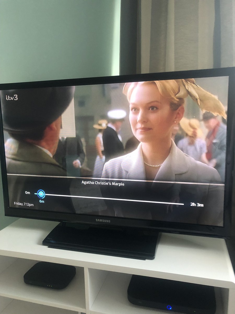 Watching Sleeping Murder with @SophiaMyles and a brilliant cast, views and story.  My favourite adaptation of a Miss Marple novel 😍😍 #marple #AgathaChristie #MissMarple