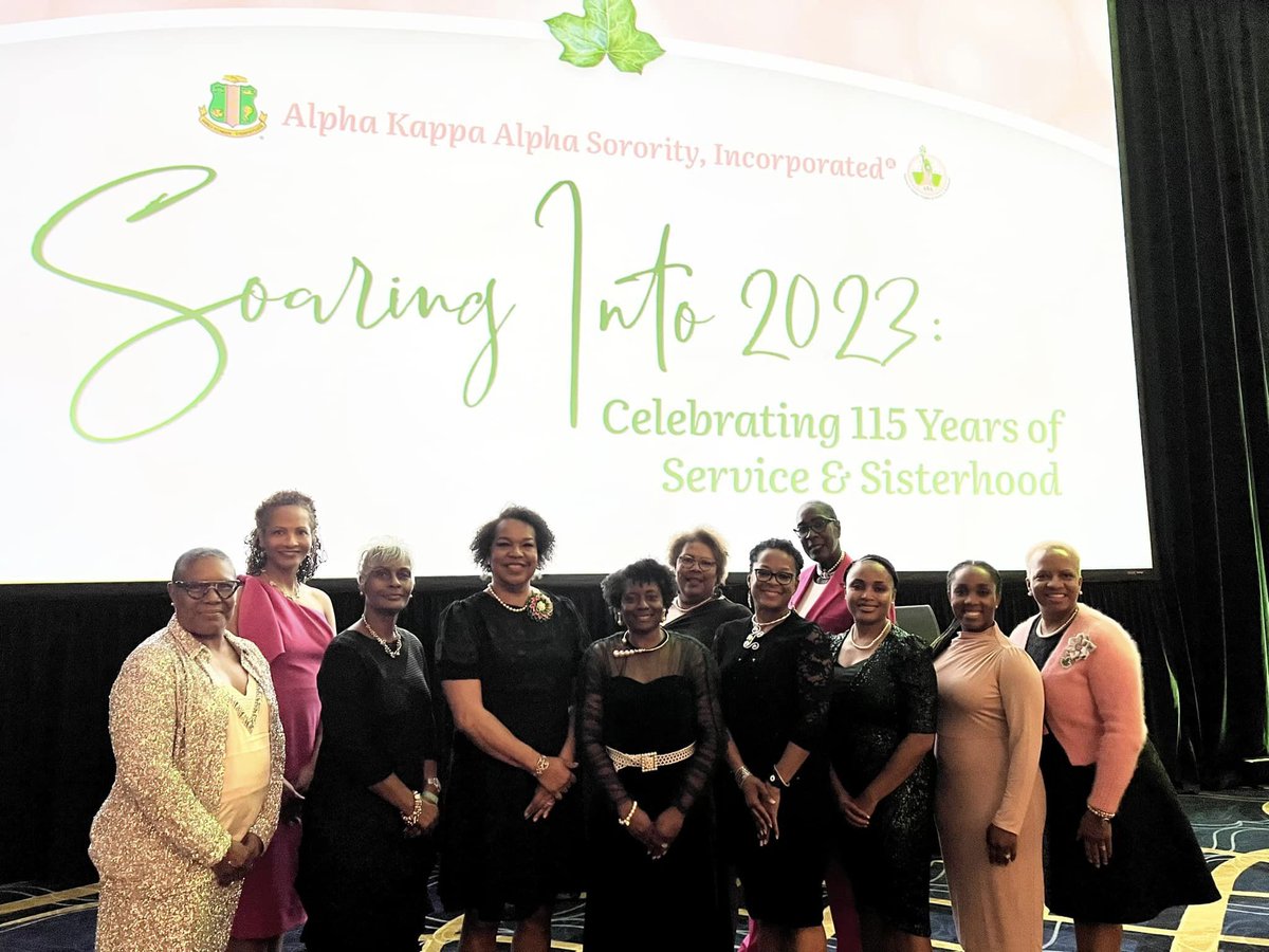 UTOAKA1908's tweet photo. It is countdown time to the 115th Anniversary of Alpha Kappa Alpha Sorority, Inc. ® Upsilon Tau Omega Chapter members are beginning the Founders' Day weekend "Soaring into 2023."

#Countdown #115Years #AKAUTO https://t.co/tT7cDaH3df