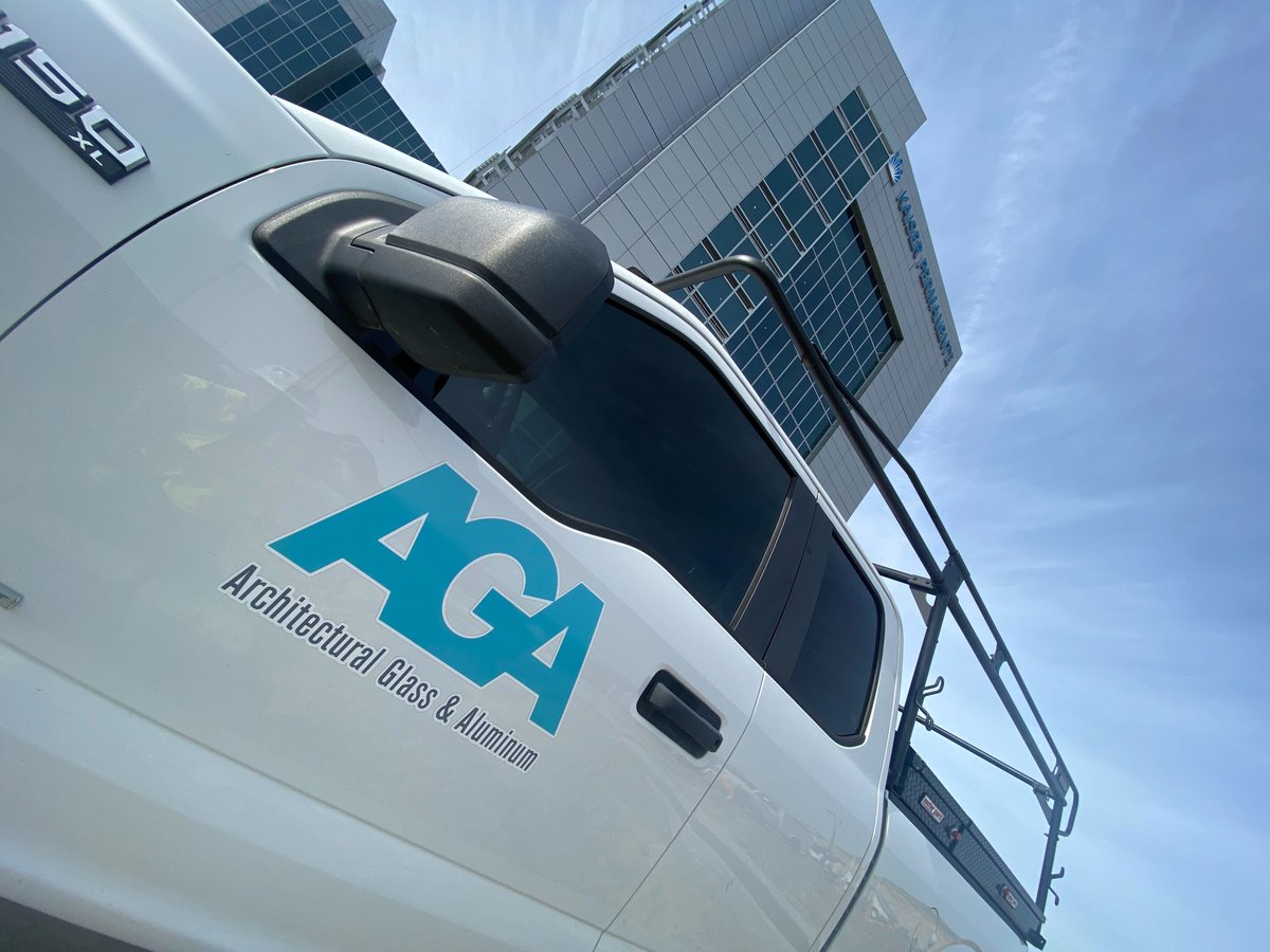 Sneak peak at our Kaiser San Marcos drone video and photo shoot today! Can't wait to share the photos and videos over the next few weeks. 

#YourVisionEngineered #DoingItRight #EfficiencyDriven #KaiserPermanente #SanMarcos #SoCal #Curtainwall #Drone #team #Healthcare #Hospital