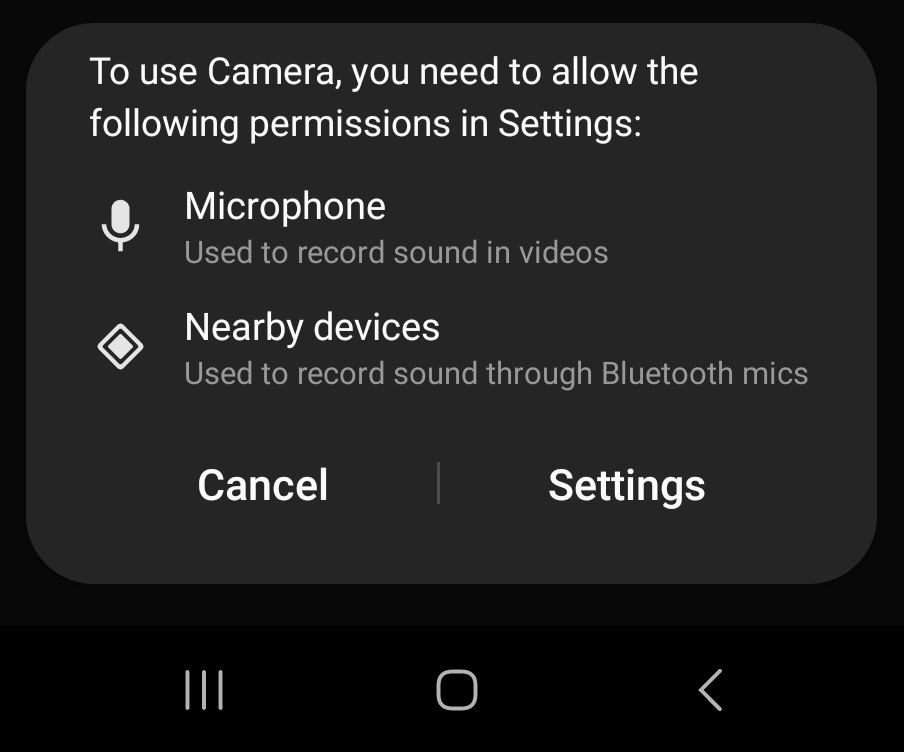 MasonCree's tweet photo. current gen @samsung phone has 5 camera lenses, none of which can be used to take still pictures unless you grant access to microphone and bluetooth... 🙄 https://t.co/26u310bk0A