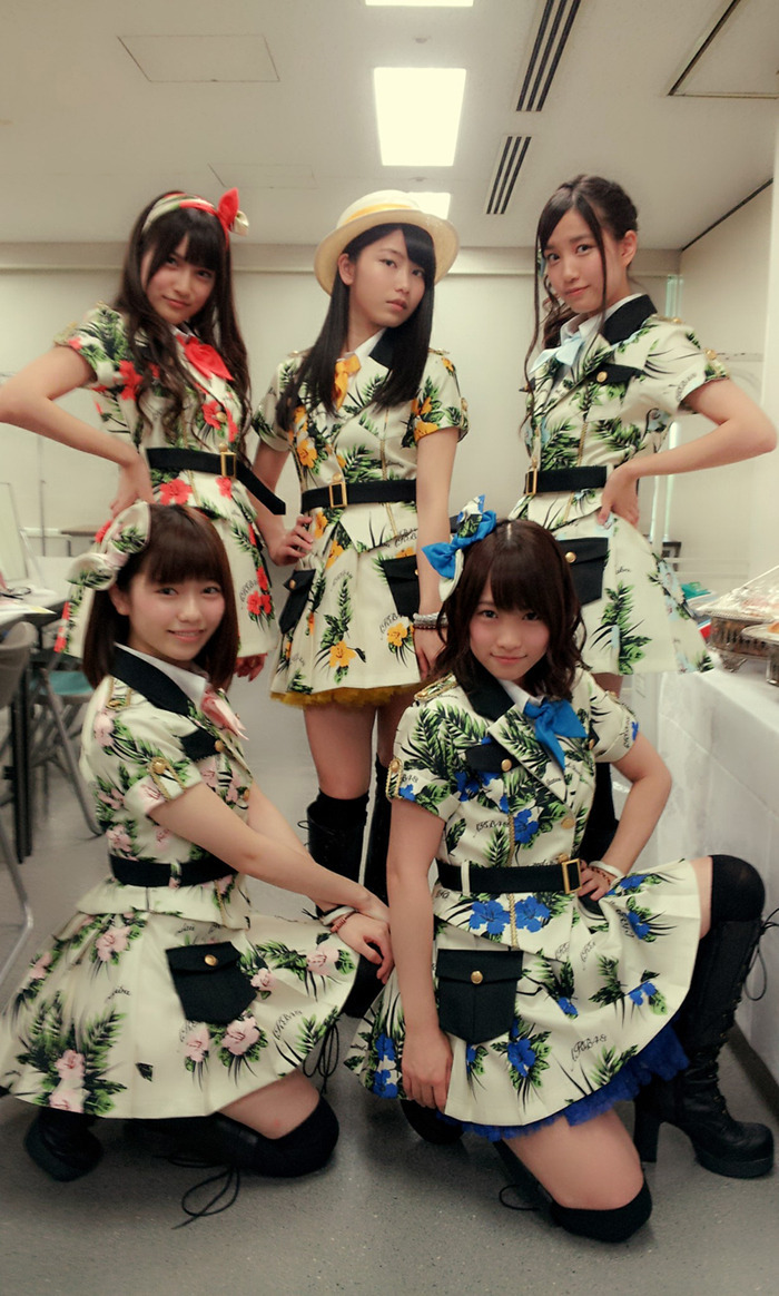 user48g's tweet image. 