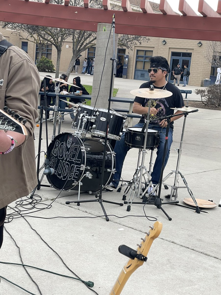 Debz_Hawkins's tweet image. Then at lunch time we had the Band Club play a 30 minute set …. it was a quality Friday!